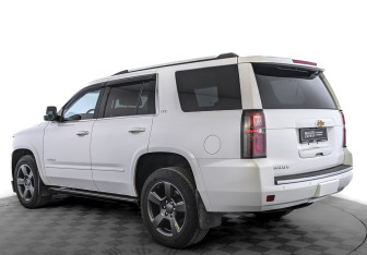 Подержанный автомобиль Chevrolet Tahoe 2015 года (7 фото)