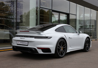 Подержанный автомобиль Porsche 911 Coupe 2023 года (5 фото)