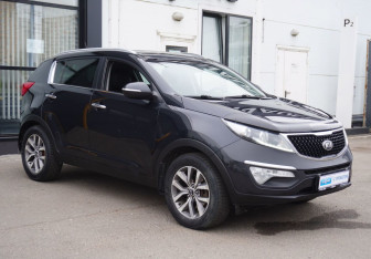 Подержанный автомобиль Kia Sportage 2014 года (3 фото)
