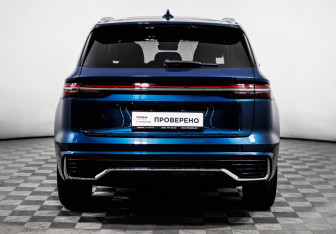 Подержанный автомобиль Geely Monjaro 2023 года (6 фото)