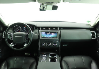 Подержанный автомобиль Land Rover Discovery 2019 года (12 фото)