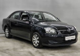 Подержанный автомобиль Toyota Avensis Sedan 2007 года (3 фото)