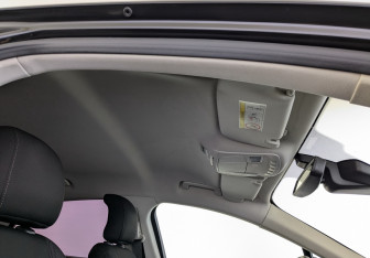 Подержанный автомобиль Ford Mondeo Sedan 2017 года (22 фото)