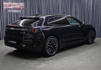 Подержанный автомобиль Zeekr 001 2023 года (5 фото)