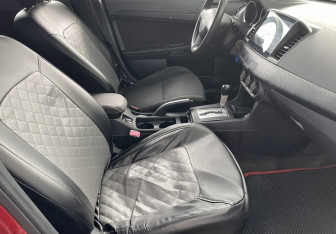 Подержанный автомобиль Mitsubishi Lancer Sedan 2008 года (9 фото)