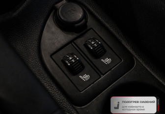 Подержанный автомобиль Peugeot 408 2014 года (16 фото)