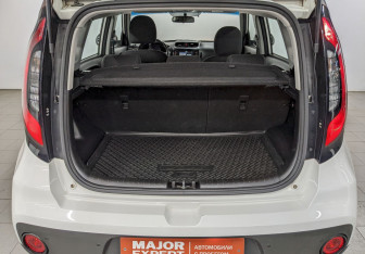 Подержанный автомобиль Kia Soul 2019 года (10 фото)