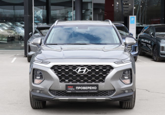 Подержанный автомобиль Hyundai Santa Fe 2018 года (2 фото)