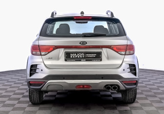 Подержанный автомобиль Kia Rio Hatchback 2021 года (6 фото)