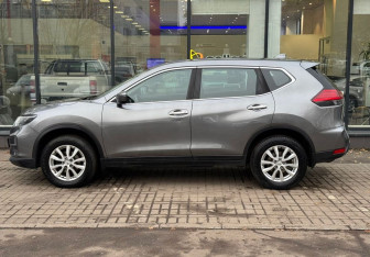 Подержанный автомобиль Nissan X-Trail 2019 года (5 фото)