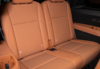 Подержанный автомобиль LiXiang L9 2023 года (24 фото)