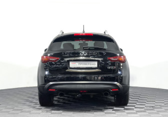 Подержанный автомобиль Infiniti FX 2011 года (5 фото)