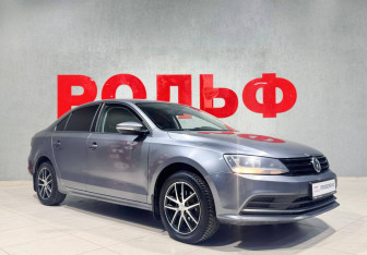 Подержанный автомобиль Volkswagen Jetta Sedan 2015 года (2 фото)