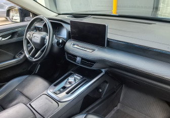 Подержанный автомобиль Haval Jolion 2022 года (10 фото)