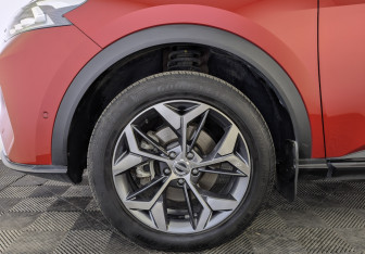 Подержанный автомобиль Haval F7x 2023 года (12 фото)