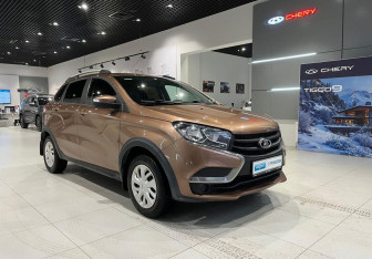 Подержанный автомобиль LADA (ВАЗ) XRAY 2018 года (3 фото)