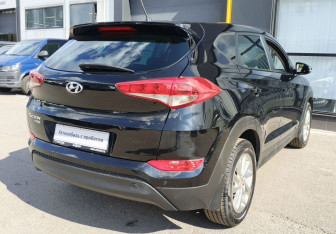Подержанный автомобиль Hyundai Tucson 2015 года (5 фото)