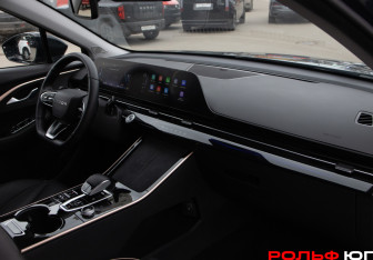 Подержанный автомобиль Omoda C5 2023 года (7 фото)