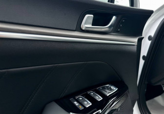 Новый Kia K5 2024 (23 фото)