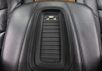 Подержанный автомобиль Cadillac Escalade Suv 2019 года (23 фото)