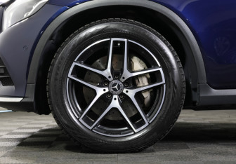 Подержанный автомобиль Mercedes-Benz GLC Coupe 2019 года (25 фото)