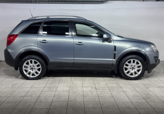 Подержанный автомобиль Opel Antara 2013 года (4 фото)