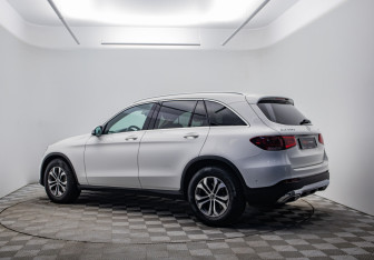 Подержанный автомобиль Mercedes-Benz GLC Coupe 2019 года (7 фото)