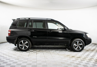 Подержанный автомобиль Toyota Highlander 2007 года (4 фото)