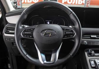 Подержанный автомобиль Hyundai Palisade 2019 года (18 фото)