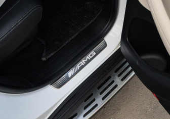 Подержанный автомобиль Mercedes-Benz GLE AMG 2023 года (9 фото)