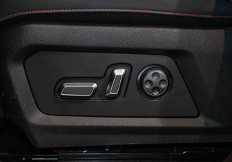 Подержанный автомобиль Jetour T2 2024 года (18 фото)