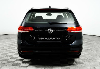 Подержанный автомобиль Volkswagen Passat Wagon 2017 года (6 фото)