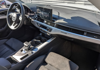 Подержанный автомобиль Audi A5 Liftback 2024 года (13 фото)