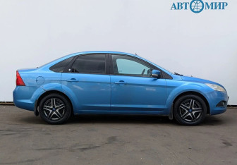 Подержанный автомобиль Ford Focus Sedan 2008 года (4 фото)