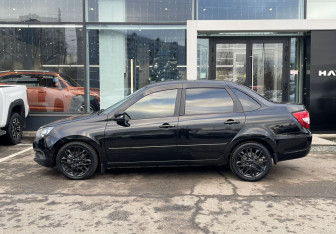 Подержанный автомобиль LADA (ВАЗ) Granta Sedan 2023 года (8 фото)