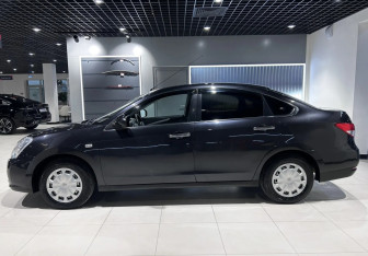 Подержанный автомобиль Nissan Almera Sedan 2013 года (6 фото)