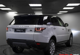 Подержанный автомобиль Land Rover Range Rover Sport 2015 года (25 фото)