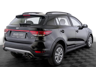 Подержанный автомобиль Kia Rio Hatchback 2020 года (5 фото)