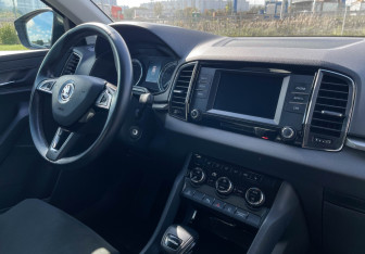Подержанный автомобиль Skoda Karoq 2020 года (9 фото)