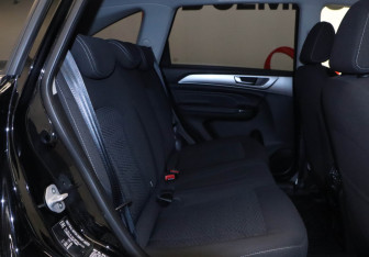 Подержанный автомобиль Haval M6 2024 года (23 фото)