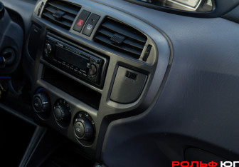 Подержанный автомобиль Hyundai Matrix 2006 года (12 фото)