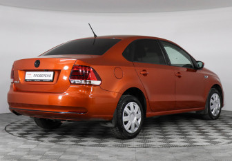 Подержанный автомобиль Volkswagen Polo Sedan 2016 года (5 фото)