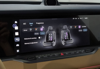 Подержанный автомобиль Voyah Free 2023 года (23 фото)