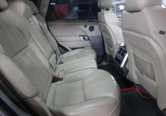 Подержанный автомобиль Land Rover Range Rover Sport 2014 года (12 фото)