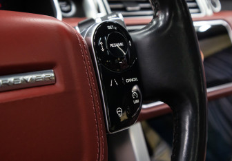 Подержанный автомобиль Land Rover Range Rover 2019 года (18 фото)