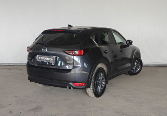 Подержанный автомобиль Mazda CX-5 2018 года (6 фото)