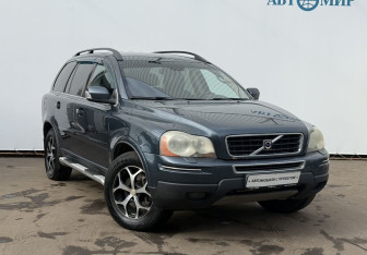 Подержанный автомобиль Volvo XC90 2007 года (3 фото)