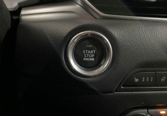 Подержанный автомобиль Mazda CX-5 2018 года (16 фото)