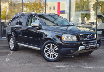 Подержанный автомобиль Volvo XC90 2011 года (3 фото)