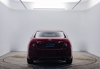 Подержанный автомобиль Nissan Maxima 2006 года (4 фото)